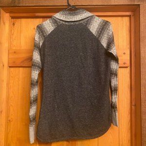 Maurices Size Small Gray, black, and light gray long sleeve with accent zipper